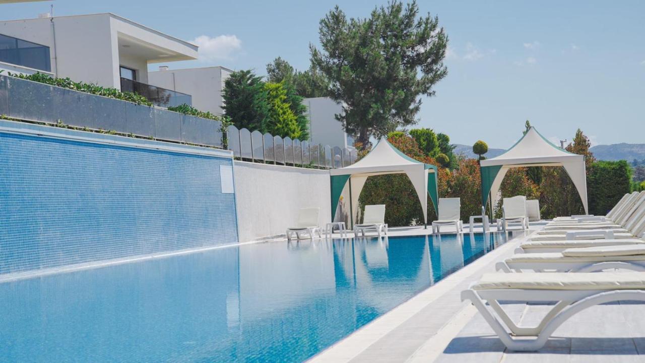Oezel Bahceli Villa